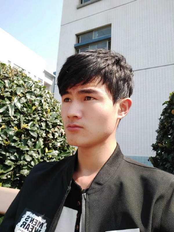 阳光男孩的第四张照片--昆山父母相亲团