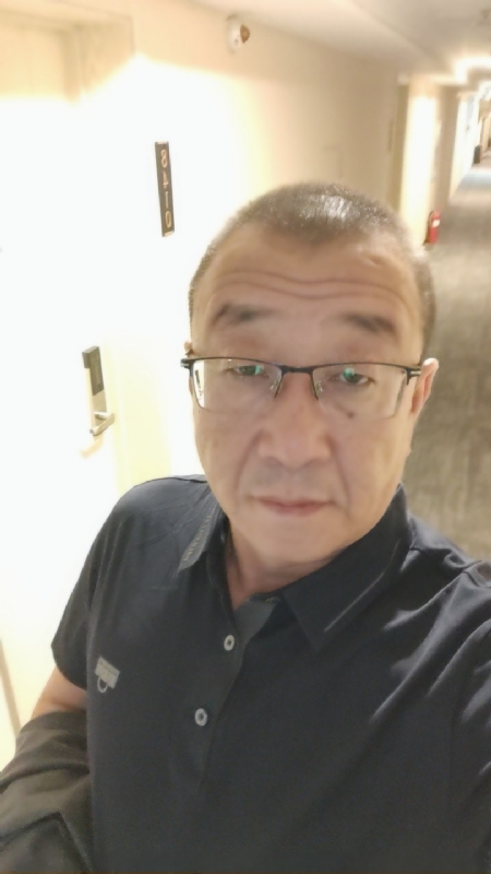 仧乆的第一张照片--昆山父母相亲团